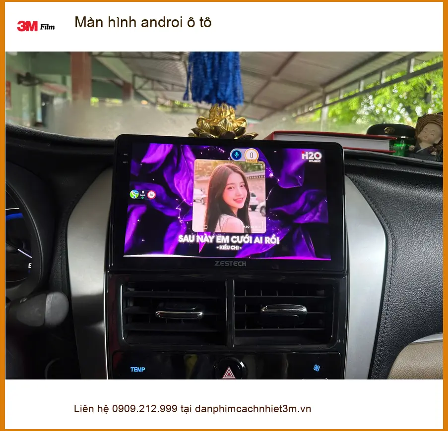 Chị Thảo lắp màn hình Android ô tô Hyundai Creta tại Hóc Môn để tiện ích hơn