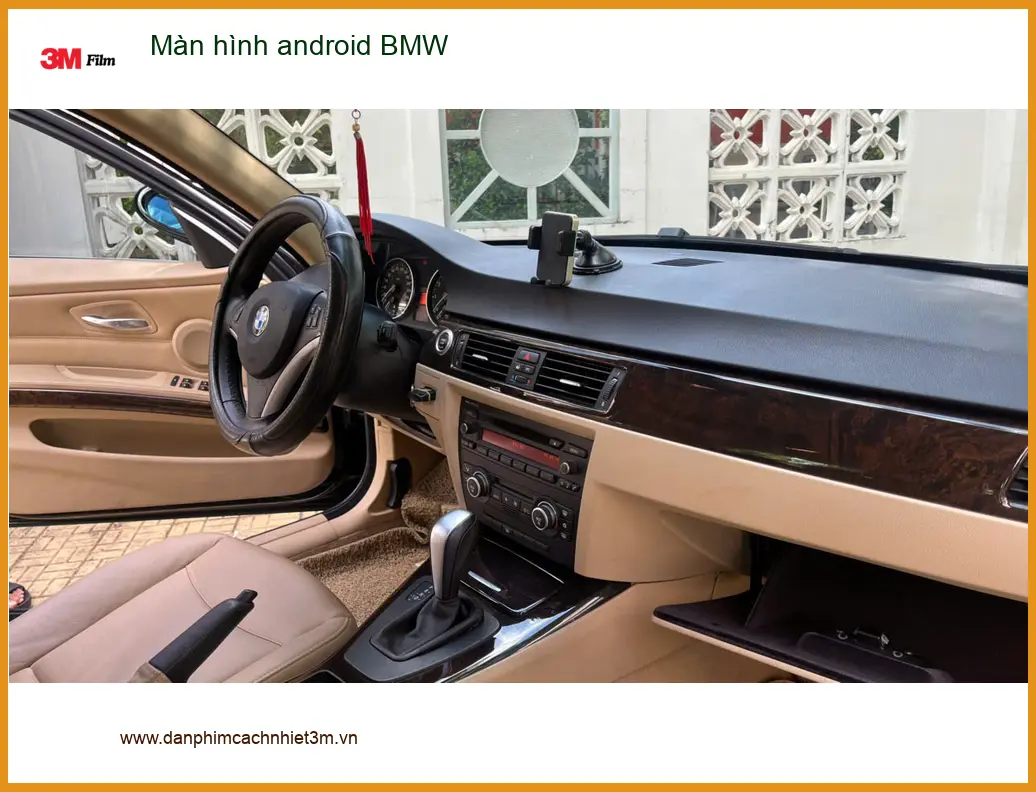 Anh Tấn lắp màn hình Android BMW tại Cần Giờ, xe thêm hiện đại