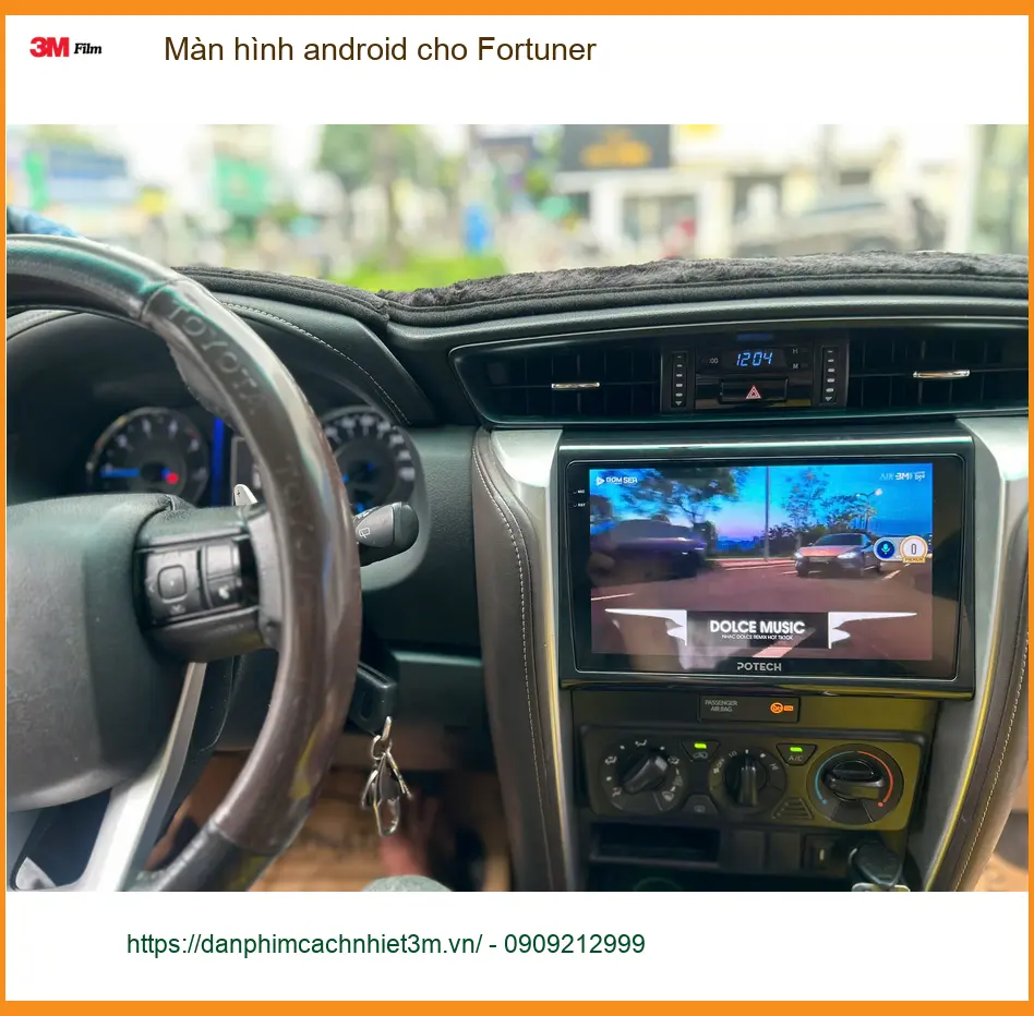 Anh Tùng lắp màn hình Android cho Fortuner ở Quận 2 để trải nghiệm giải trí đỉnh cao ảnh thực tế 2