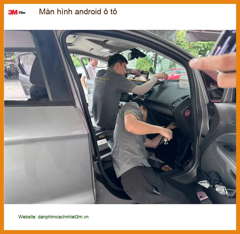 Chị Thảo nâng cấp màn hình android ô tô Kia Carnival tại Quận 7 ảnh thực tế 3