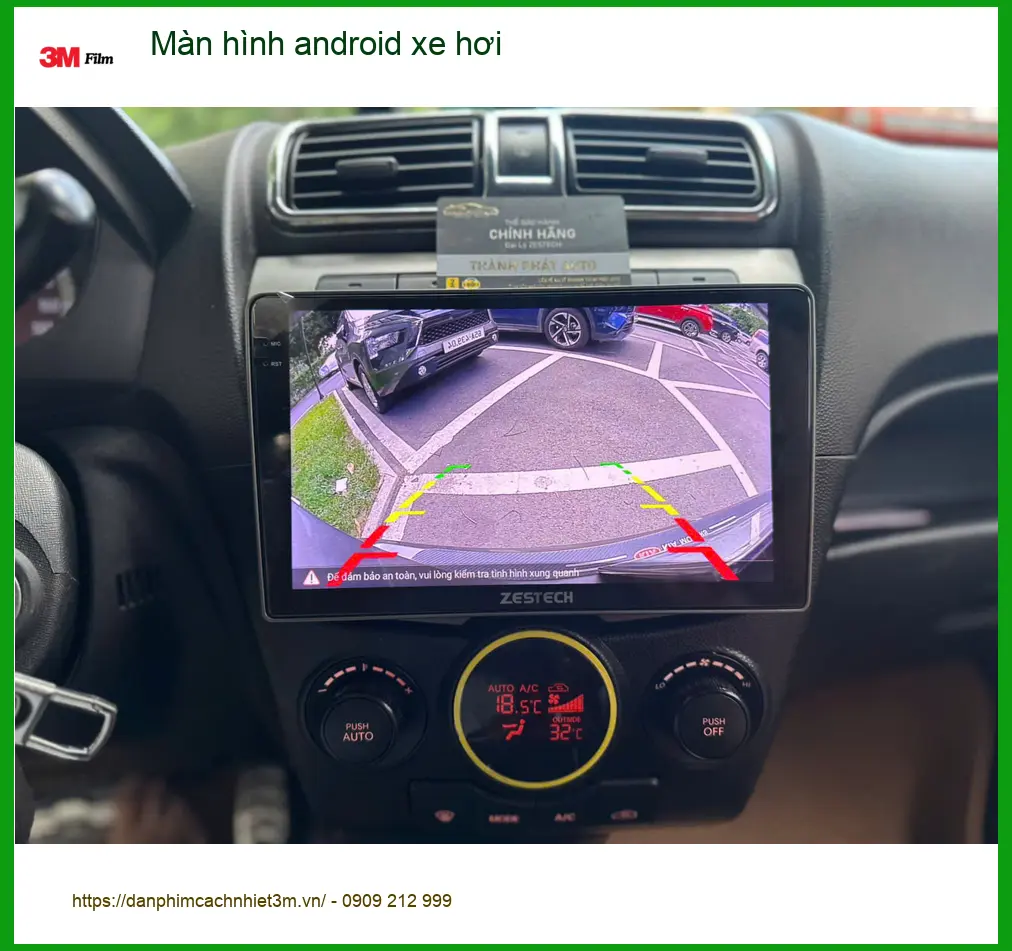 Anh Tân lắp màn hình android xe hơi Toyota Camry ở Quận 9.