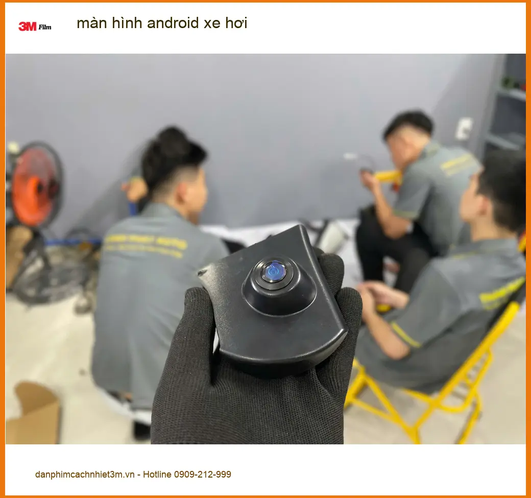 Anh Minh nâng cấp màn hình Android xe hơi Hyundai Accent tại Quận 3 để lướt web giải trí ảnh thực tế 2