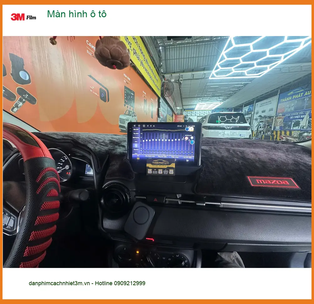 Anh Việt nâng cấp màn hình ô tô cho Toyota Camry tại Quận Bình Tân
