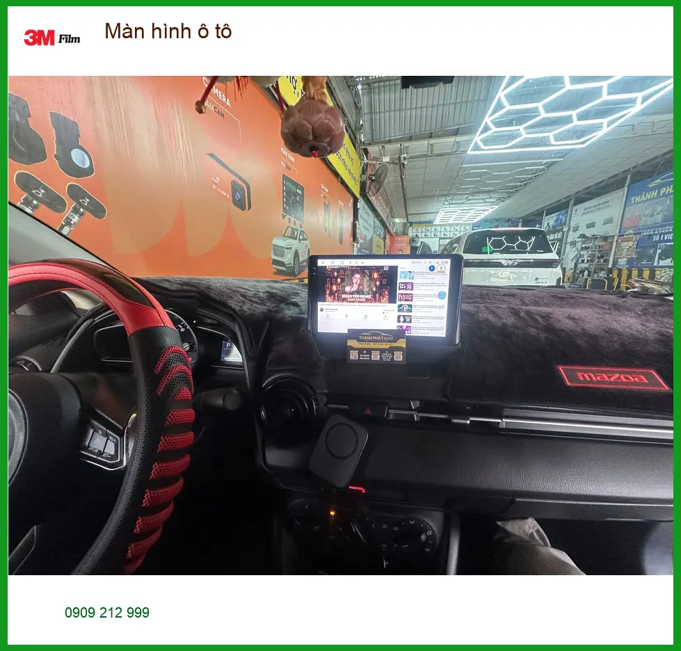 Anh Việt nâng cấp màn hình ô tô cho Toyota Camry tại Quận Bình Tân ảnh thực tế 3