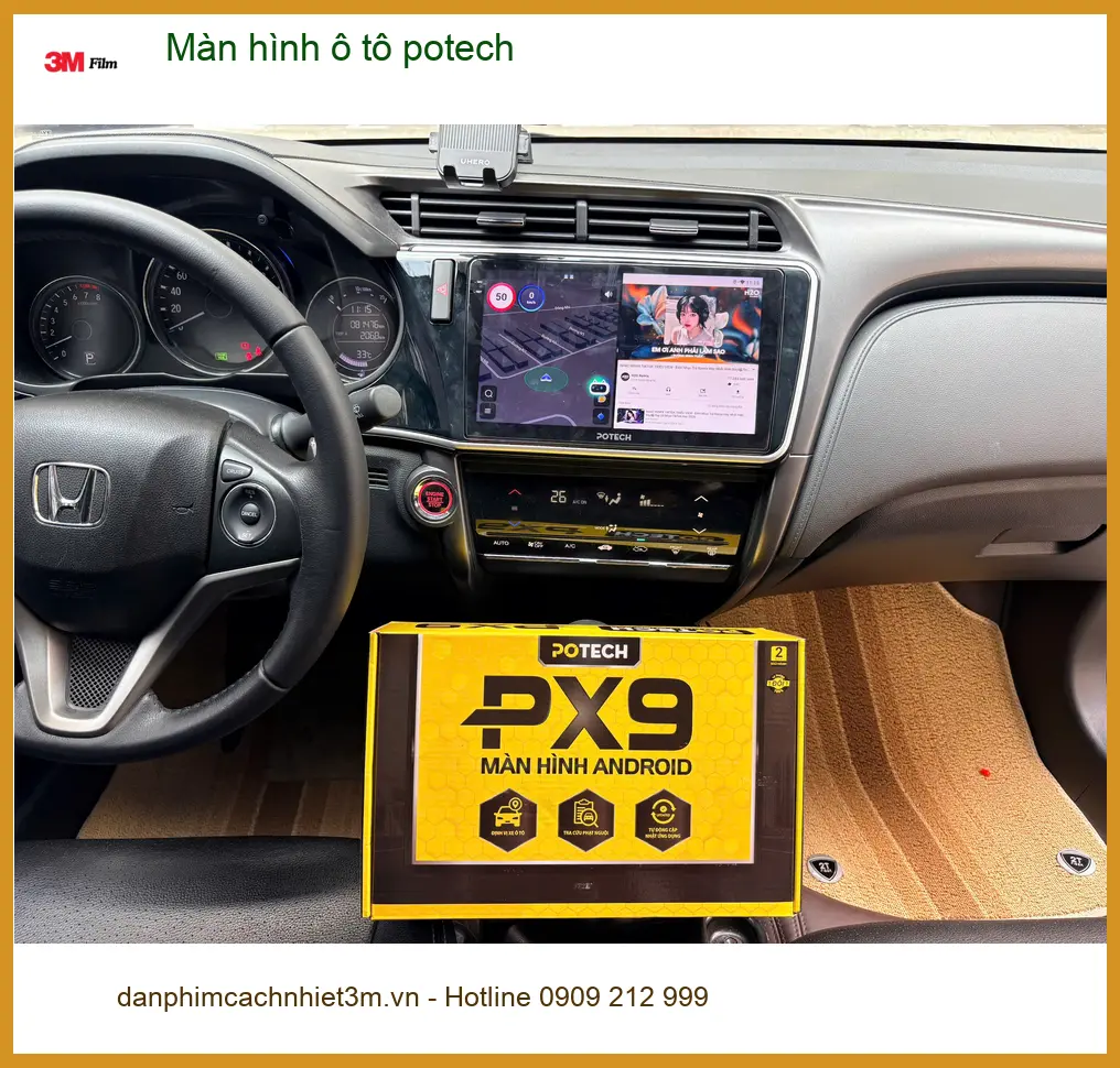Chị Lan Anh lắp màn hình ô tô Potech cho Mazda CX-5 tại Quận 3