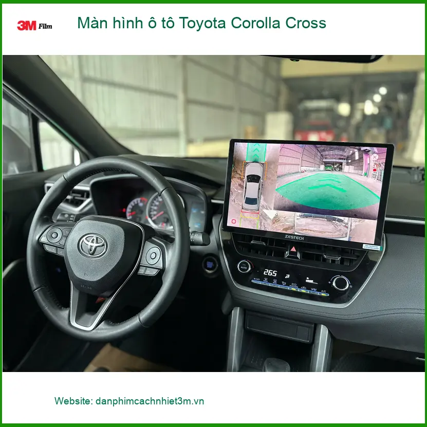 Chị Mai Anh lắp màn hình ô tô Toyota Corolla Cross chính hãng tại Quận Phú Nhuận ảnh thực tế 4