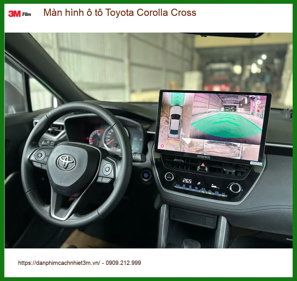 Anh Lộc nâng cấp màn hình ô tô Toyota Corolla Cross tại Quận 4 vì màn hình cũ đã lỗi thời ảnh thực tế 2