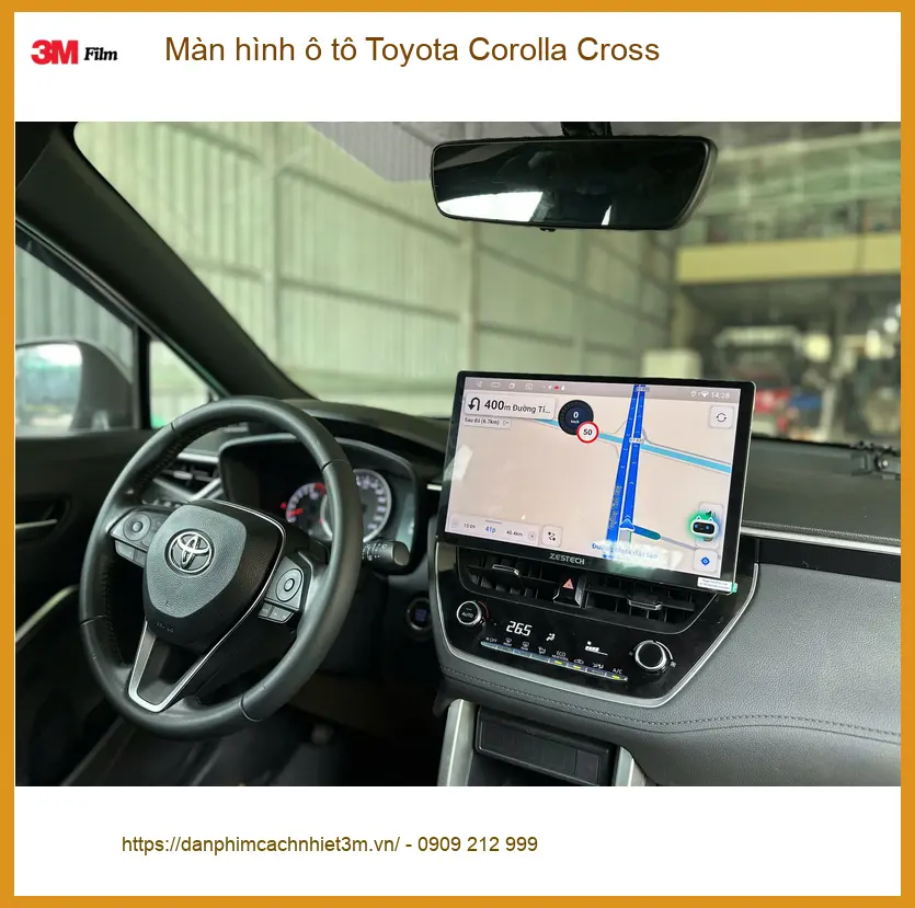 Anh Lộc nâng cấp màn hình ô tô Toyota Corolla Cross tại Quận 4 vì màn hình cũ đã lỗi thời ảnh thực tế 3