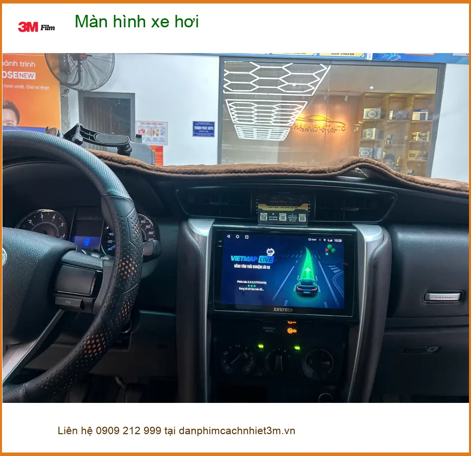 Anh Bách lắp màn hình xe hơi Honda HR-V tại Quận 4 để trải nghiệm công nghệ mới ảnh thực tế 3