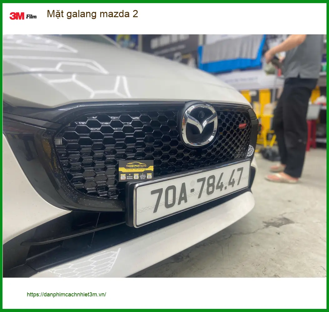 Anh Khải nâng cấp mặt galang Mazda 2 tại Quận 12 để xe trông thể thao hơn ảnh thực tế 2