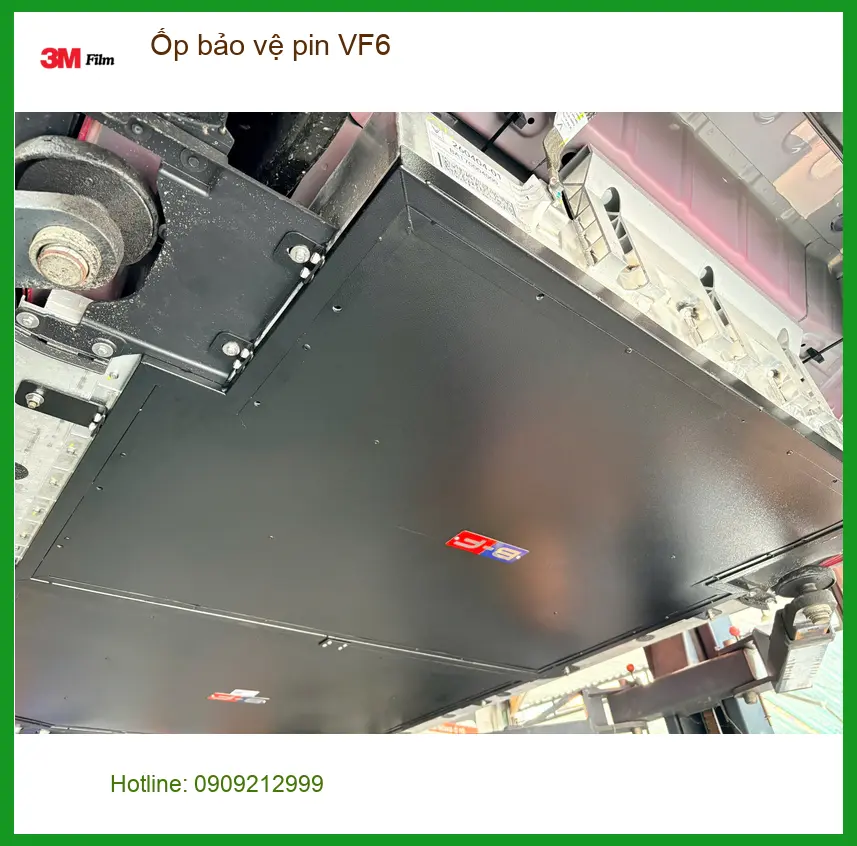 Anh Minh lắp ốp bảo vệ pin VinFast VF6 tại Quận Tân Phú để chống va đập, tăng tuổi thọ ảnh thực tế 4