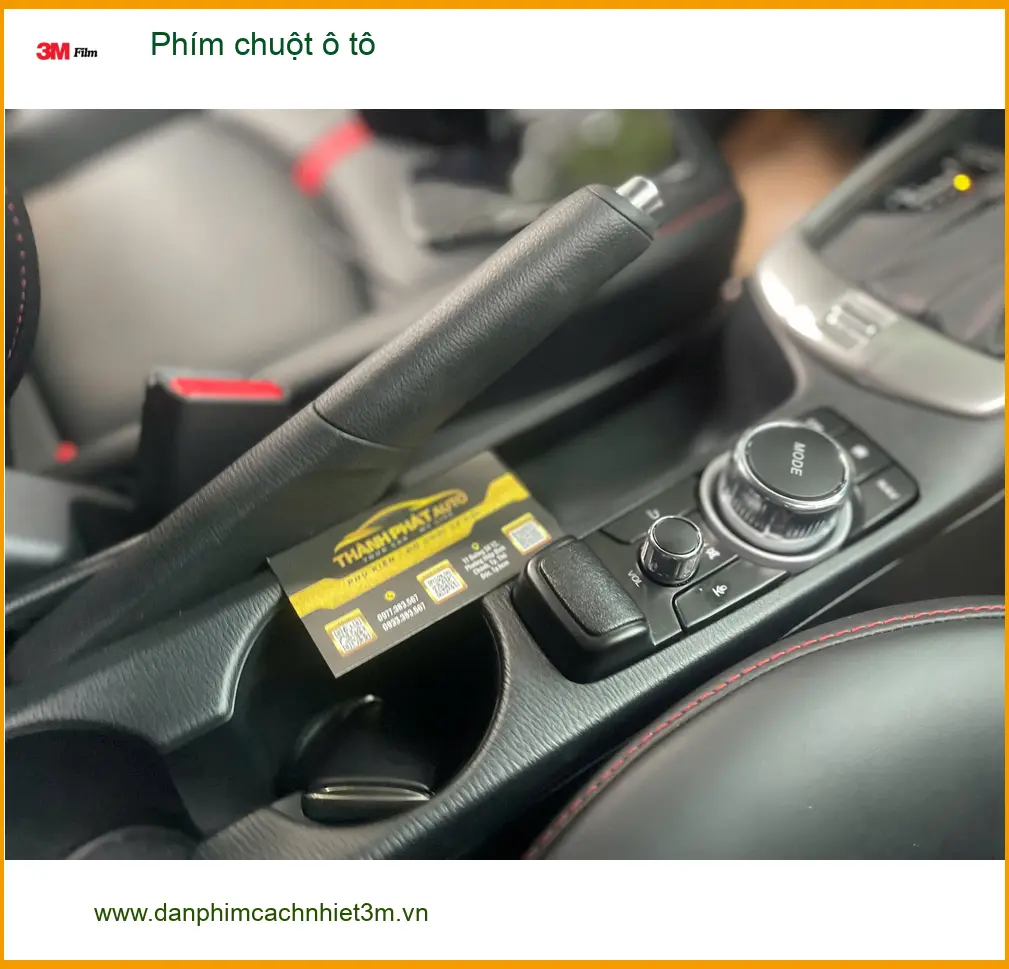 Chú Minh lắp phím chuột ô tô cho Honda CRV tại Quận 3 để thao tác màn hình thuận tiện ảnh thực tế 4