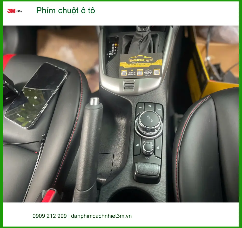 Chị Vân lắp Phím chuột ô tô Hyundai Accent ở Bình Thạnh, dễ dùng mọi tính năng ảnh thực tế 2