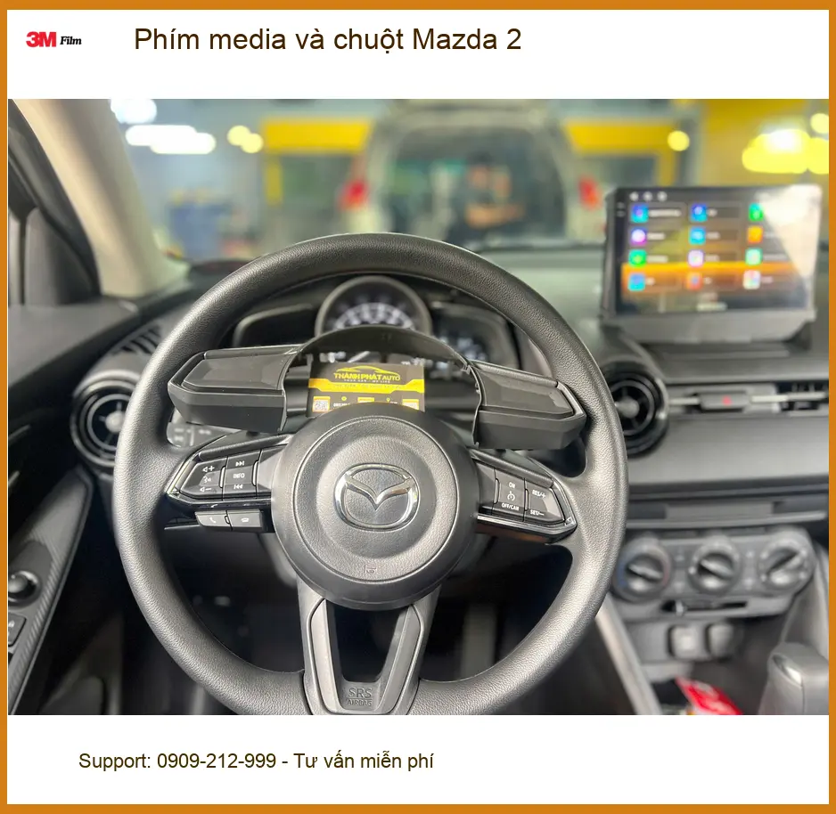 Anh Minh lắp phím media và chuột Mazda 2 tại Thủ Đức uy tín