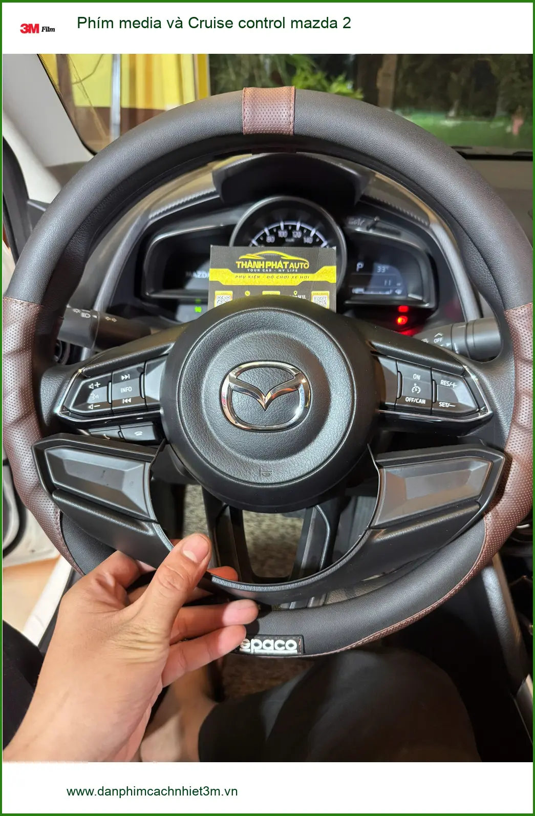 Anh Khải nâng cấp phím media và Cruise control Mazda 2 tại Quận 11 để lái xe tiện lợi