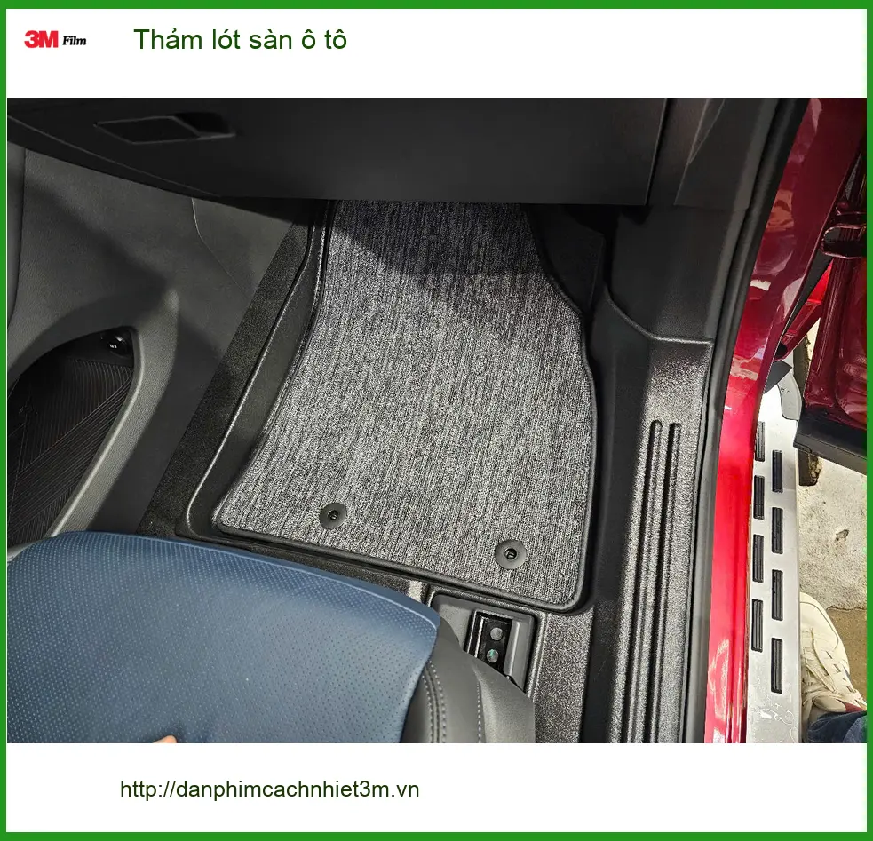 Chị Thuỷ thay thảm lót sàn ô tô Toyota Raize tại Quận 2 ảnh thực tế 4