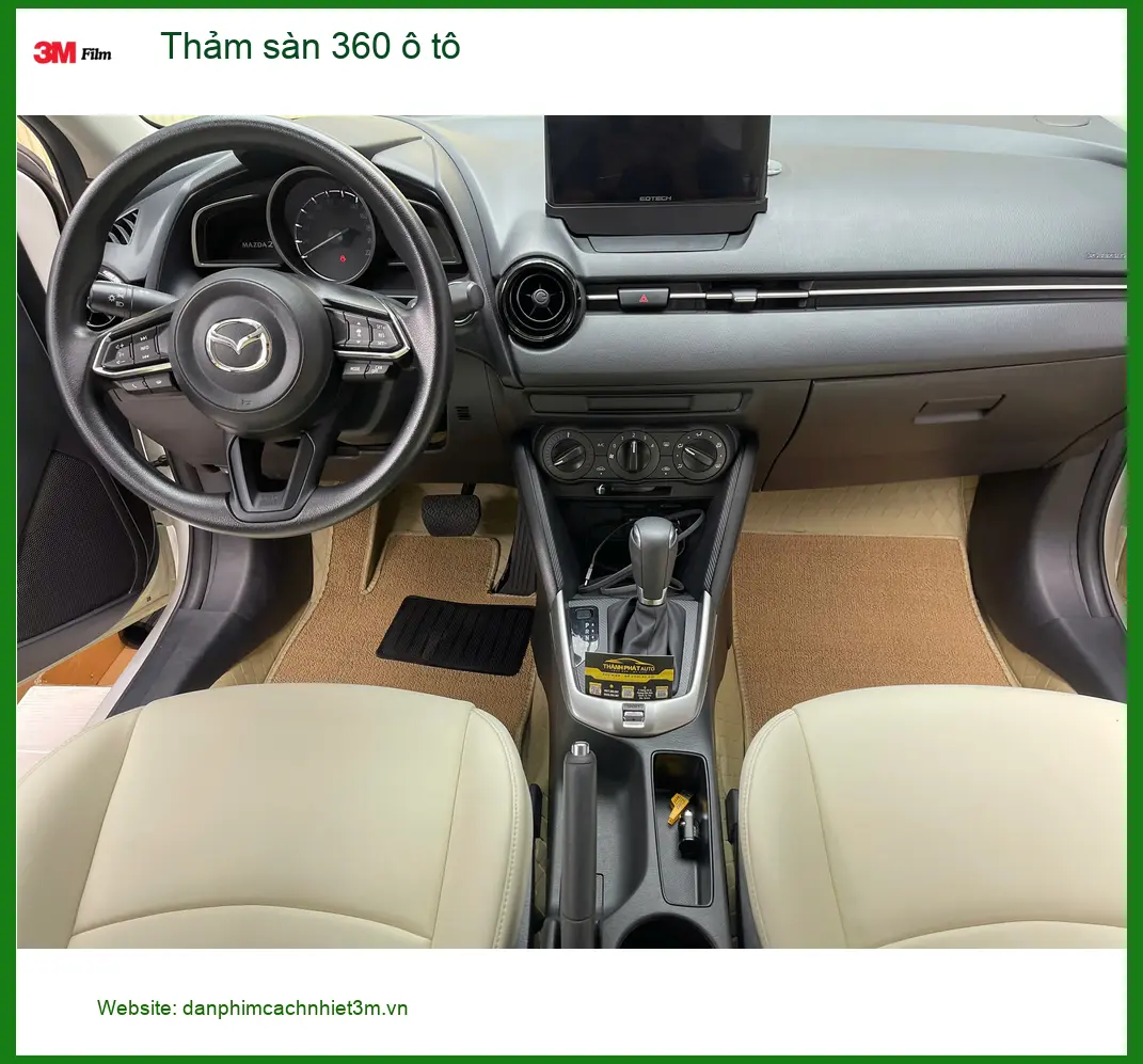 Chú Khánh lắp Thảm sàn 360 ô tô VinFast Lux A2.0 ở Quận 12 chống bụi bẩn ảnh thực tế 2