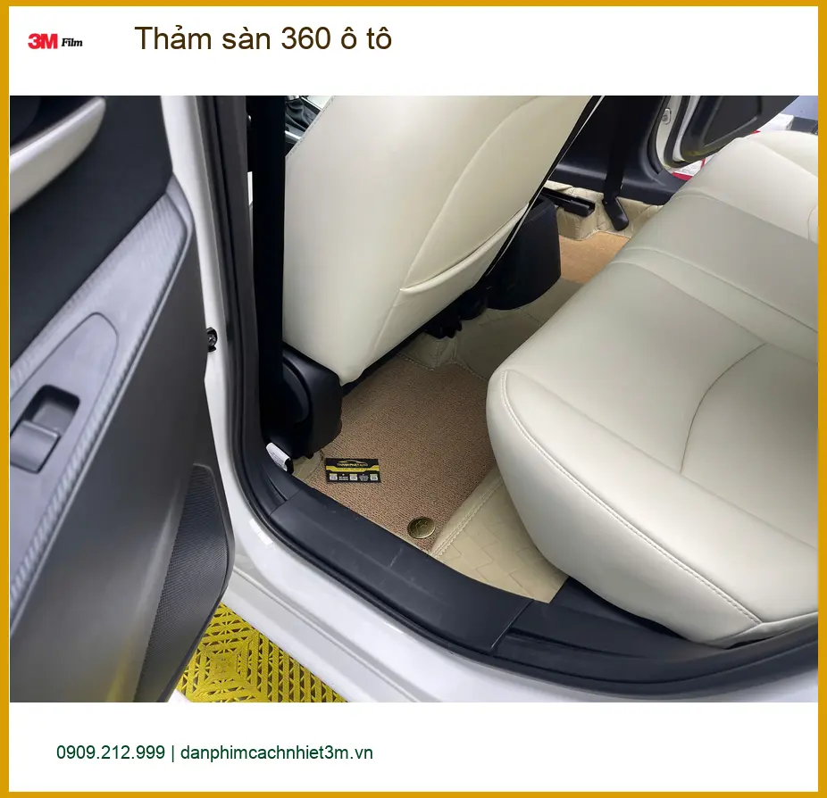 Anh Duy lắp thảm sàn 360 ô tô Hyundai Santa Fe tại Cần Giờ
