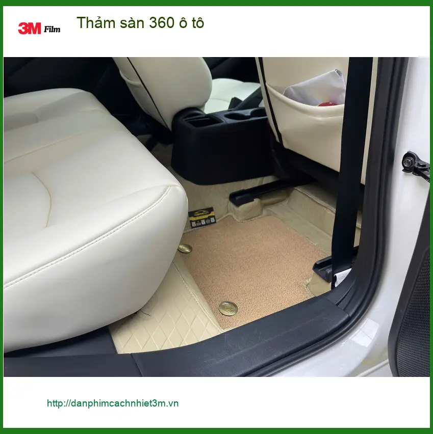 Anh Đạt lắp Thảm sàn 360 ô tô cho Ford Everest Quận 1, nội thất cần sạch ảnh thực tế 2