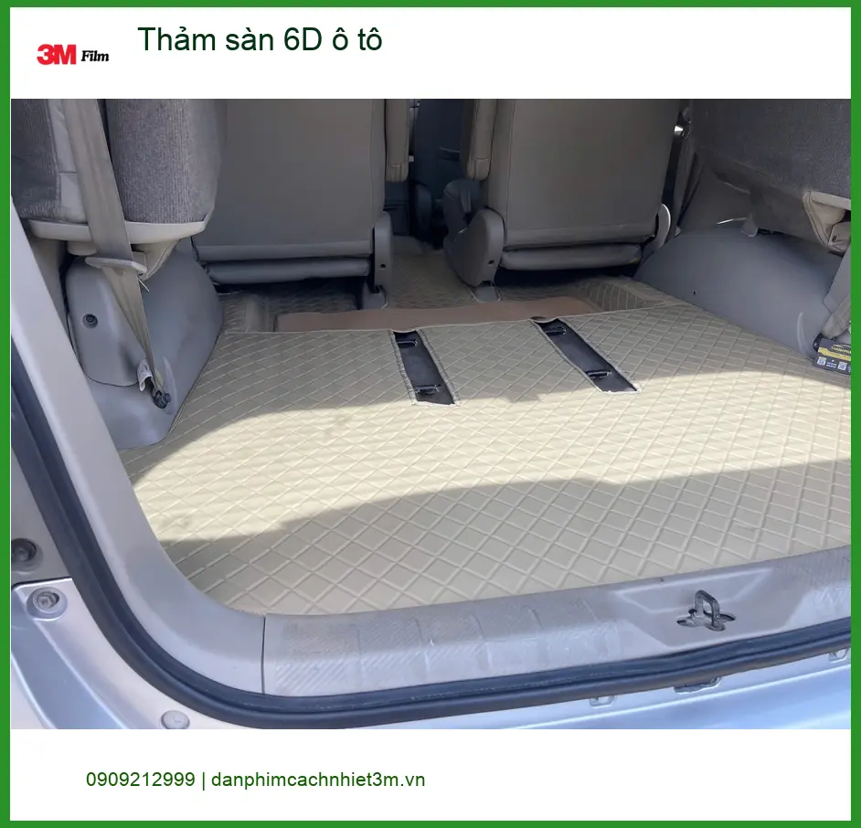 Chị Lan Anh lắp thảm sàn 6D ô tô Mazda CX-5 tại Quận 2 giữ xe luôn mới ảnh thực tế 4