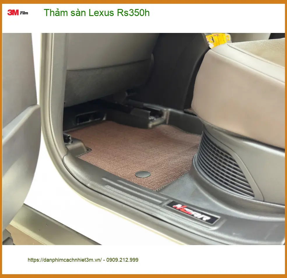Anh Khang lắp thảm sàn Lexus Rs350h tại Quận Huyện Hóc Môn để giữ nội thất sạch sẽ ảnh thực tế 2
