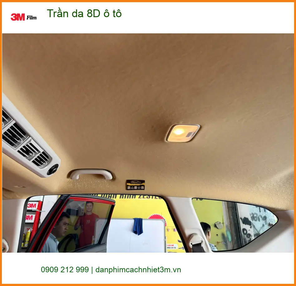 Anh Tùng bọc Trần da 8D ô tô cho Hyundai Creta tại Quận 5 vì trần xe cũ bị ố vàng