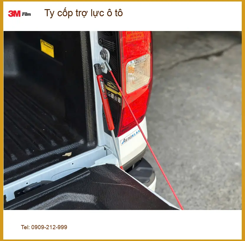 Anh Đức An lắp Ty cốp trợ lực ô tô Hyundai Santa Fe ở Quận 5 để cốp mở êm ái ảnh thực tế 3