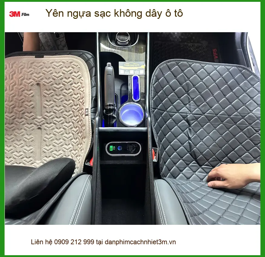 Anh Minh nâng cấp yên ngựa sạc không dây ô tô cho Ford Everest tại Quận 8