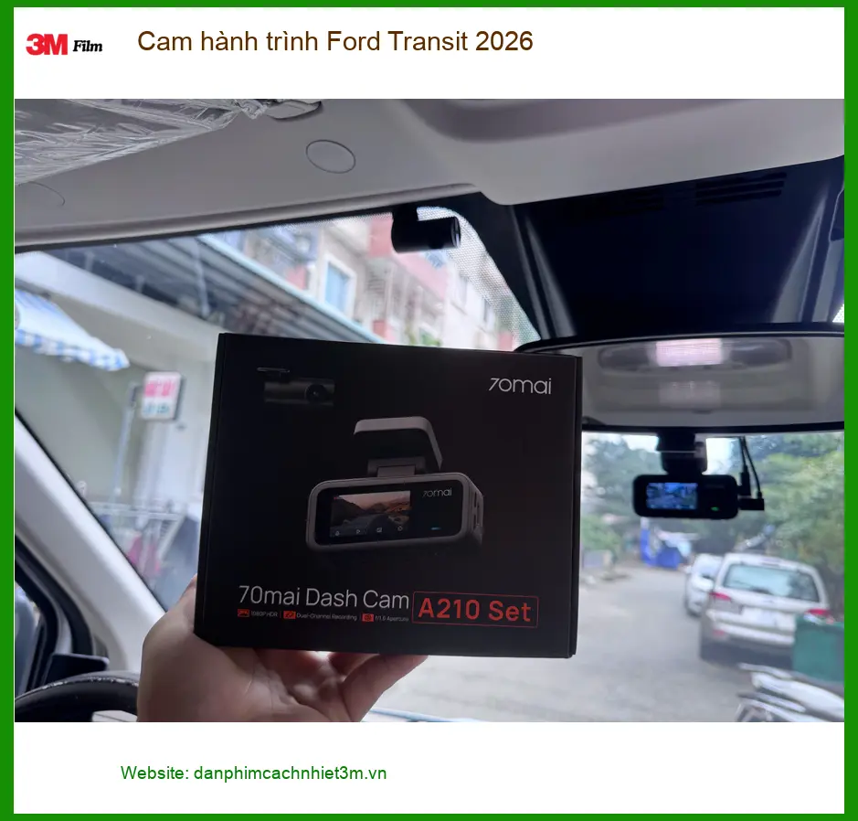 Anh Quang lắp cam hành trình Ford Transit 2026 tại Quận 9 ghi lại hành trình ảnh thực tế 4