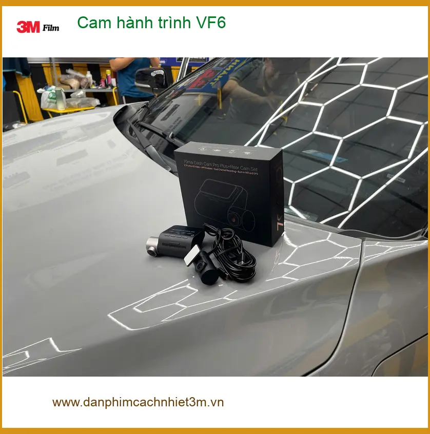 Anh Tuấn Kiệt lắp cam hành trình VinFast VF6 tại Quận 12 để ghi lại hành trình an toàn ảnh thực tế 2