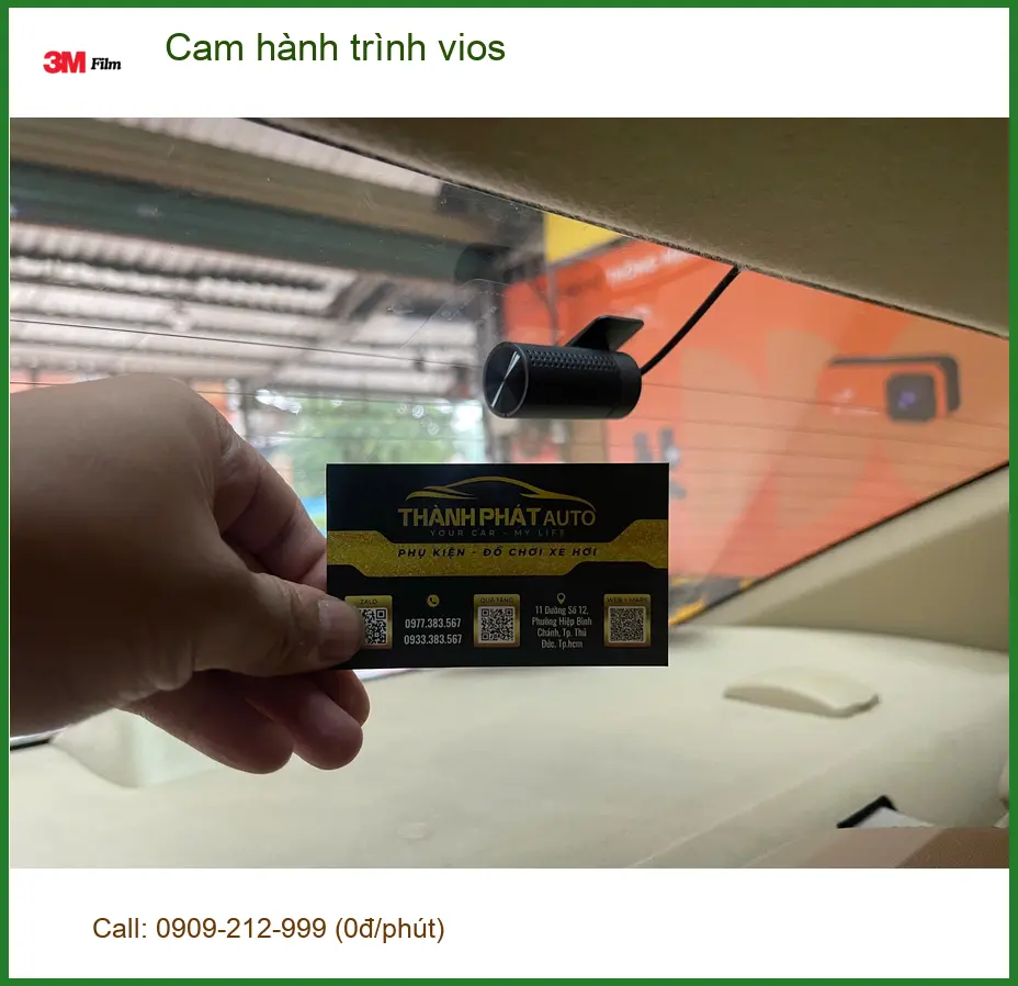 Anh Tân lắp cam hành trình cho Toyota Vios sau khi gặp va chạm nhỏ ở Quận 12