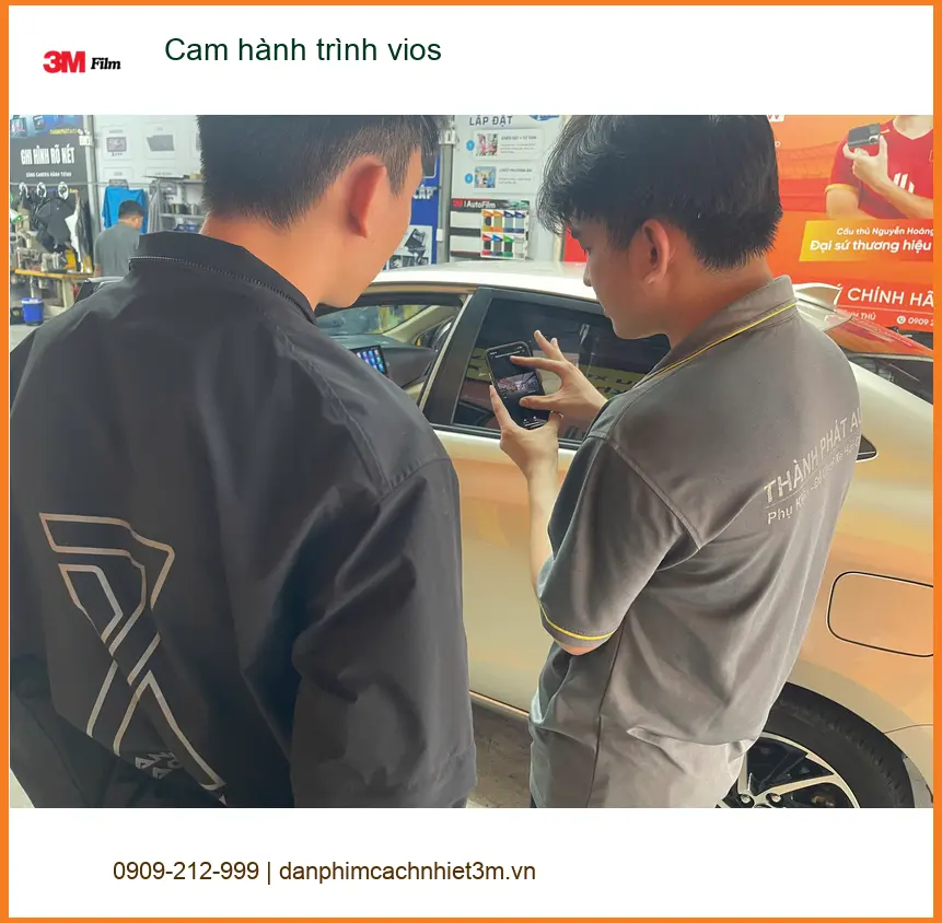 Anh Tân lắp cam hành trình cho Toyota Vios sau khi gặp va chạm nhỏ ở Quận 12 ảnh thực tế 4