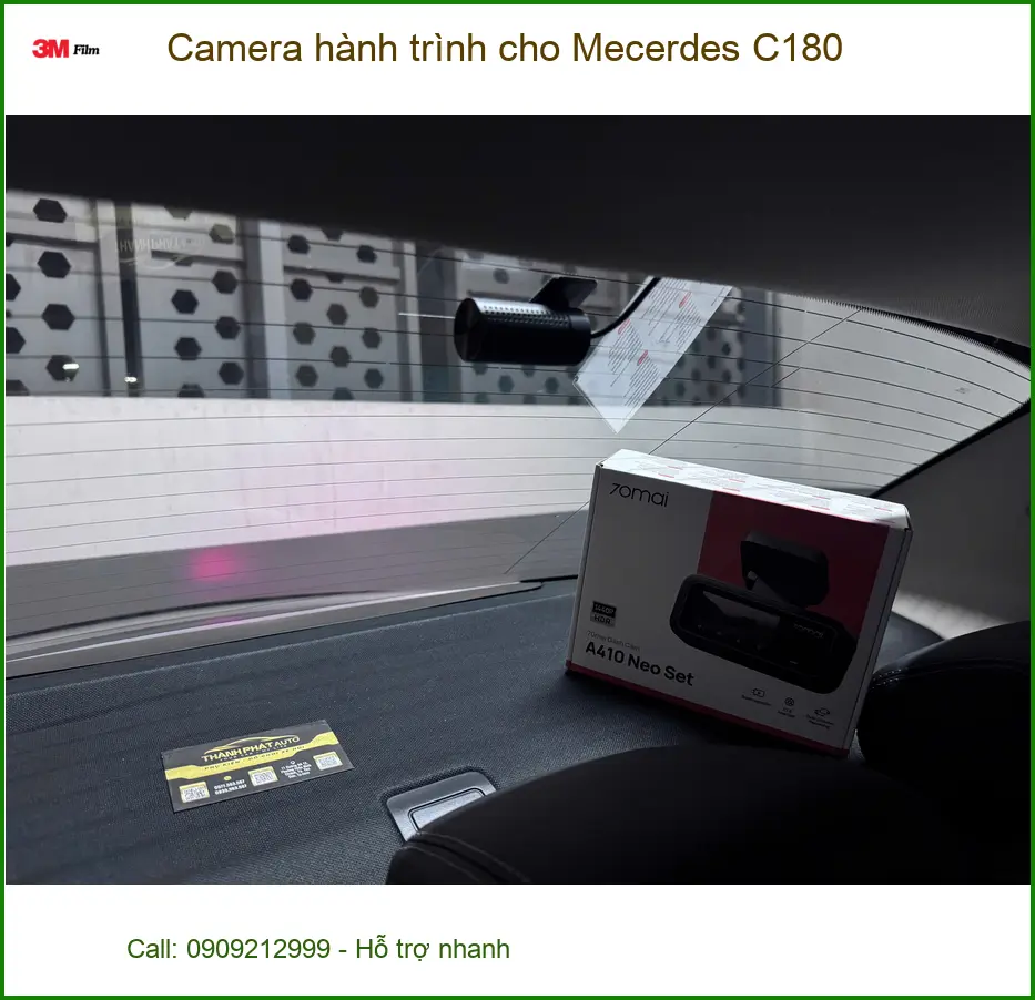 Chị Thảo lắp Camera hành trình cho Mercedes C180 tại Quận 9 để yên tâm di chuyển ảnh thực tế 3