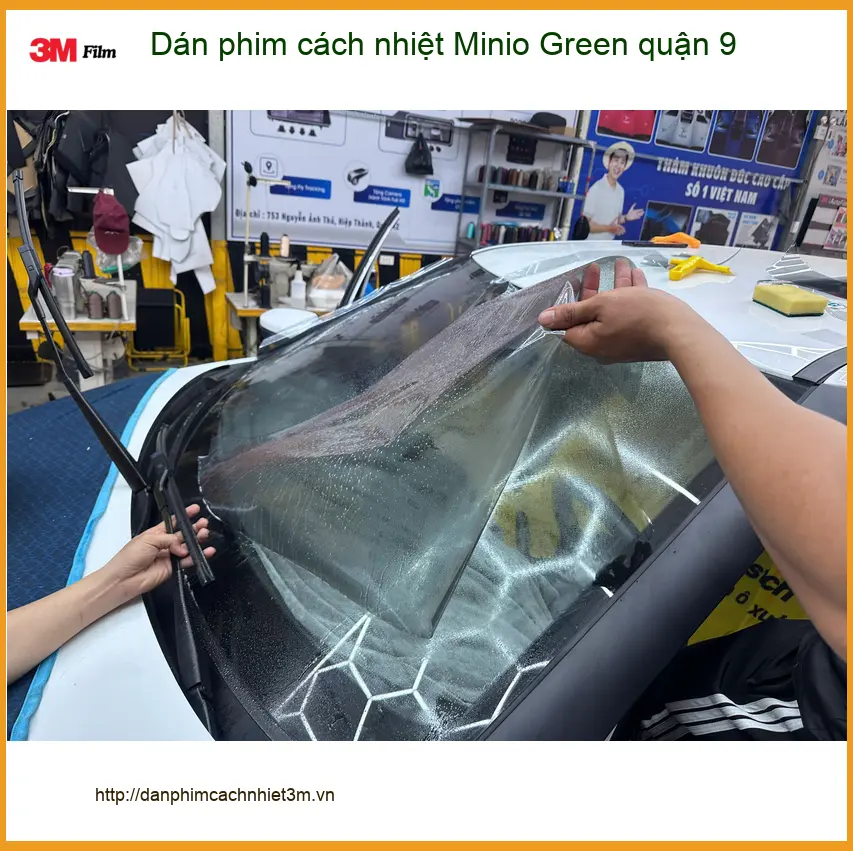 Trung Tâm Dán Phim Cách Nhiệt Ô Tô Minio Green Quận 9 - Thi Công Chuyên Nghiệp ảnh thực tế 3