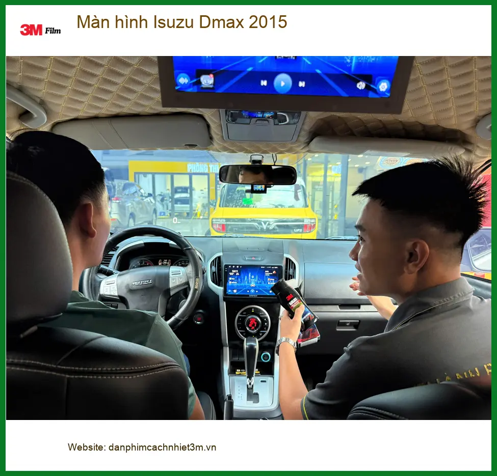 Anh Cường lắp màn hình Isuzu Dmax 2015 tại Quận 9 để có thêm tính năng thông minh và giải trí ảnh thực tế 3