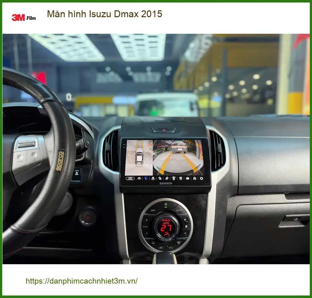 Chị Mai Phương nâng cấp màn hình Isuzu Dmax 2015 ở Thủ Đức do màn zin lỗi thời
