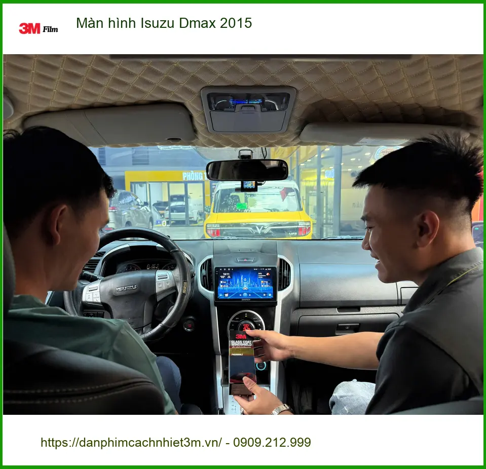 Chị Mai Phương nâng cấp màn hình Isuzu Dmax 2015 ở Thủ Đức do màn zin lỗi thời ảnh thực tế 4