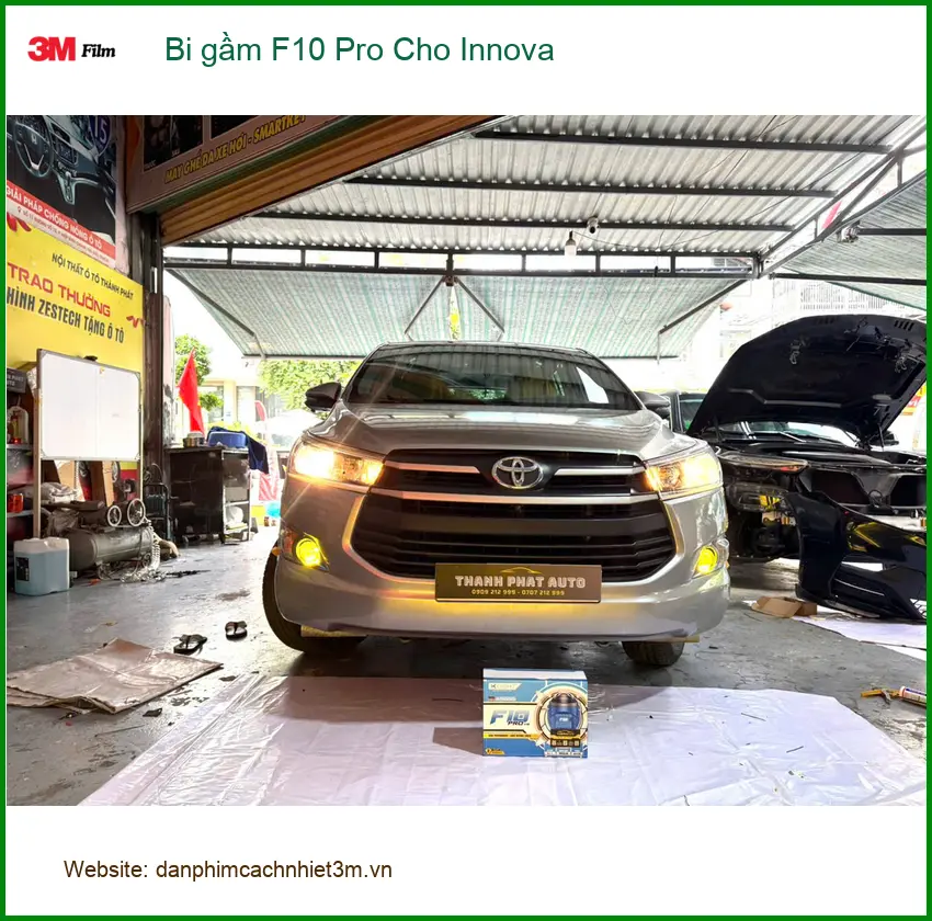 Anh Tấn nâng cấp bi gầm F10 Pro cho Innova tại Thủ Đức vì đèn zin kém sáng