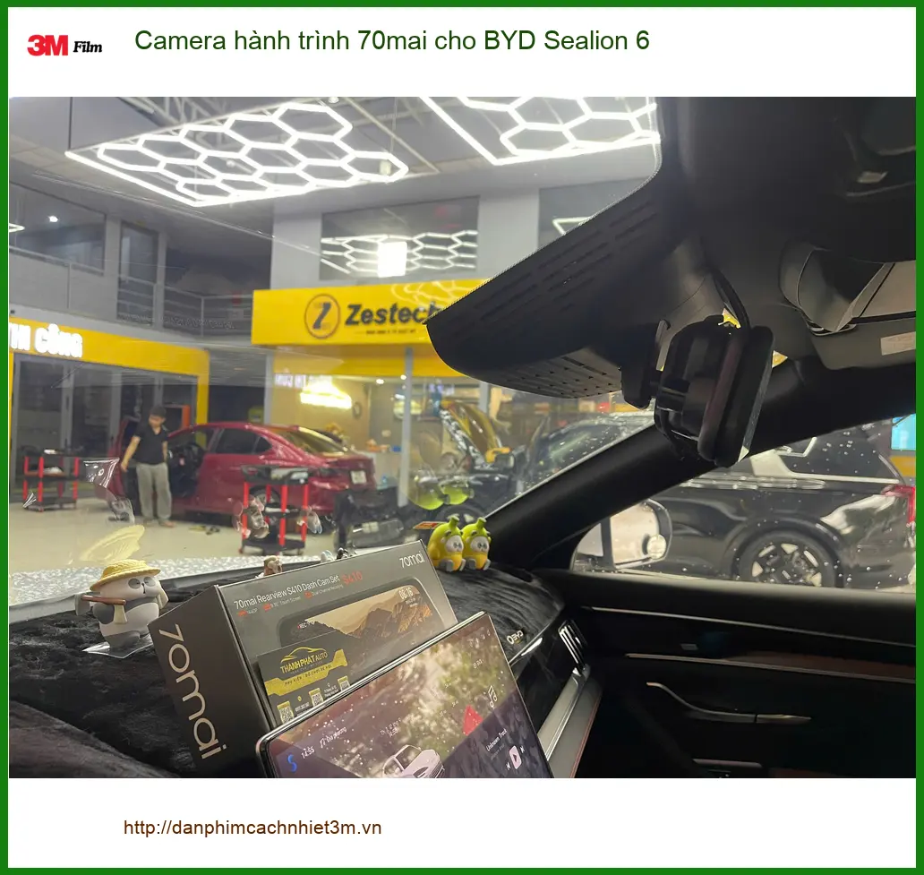 Anh Tuấn Kiệt lắp Camera hành trình 70mai cho BYD Sealion 6 tại Quận 9 ảnh thực tế 2
