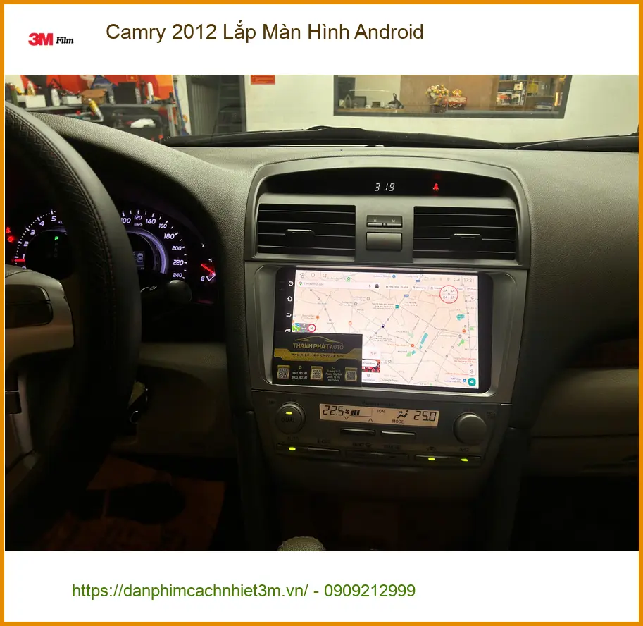 Anh Quang lắp màn hình Android cho Camry 2012 tại Quận 12 do màn zin lỗi thời ảnh thực tế 2