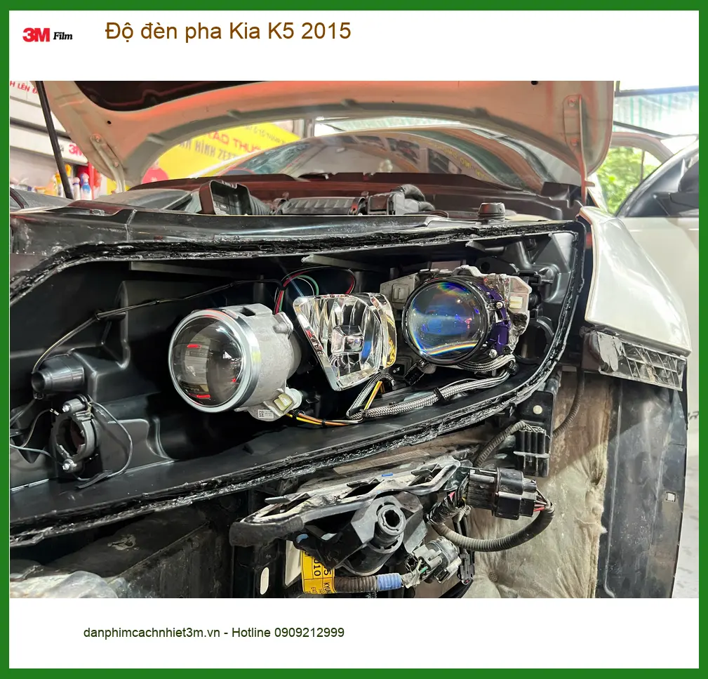 Anh Tùng độ đèn pha Kia K5 2015 tại Thủ Đức vì đèn zin yếu khi đi đêm.