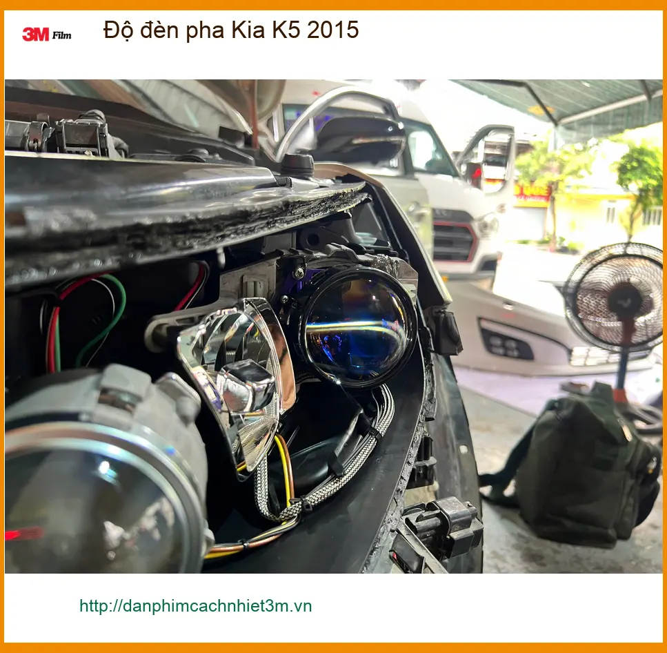 Anh Tùng độ đèn pha Kia K5 2015 tại Thủ Đức vì đèn zin yếu khi đi đêm. ảnh thực tế 4