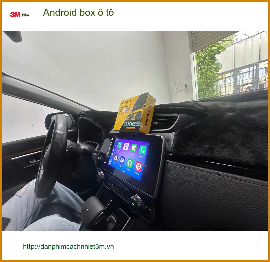 Chị Thảo lắp Android box ô tô cho Honda CRV tại Quận 3 để xem giải trí tiện lợi