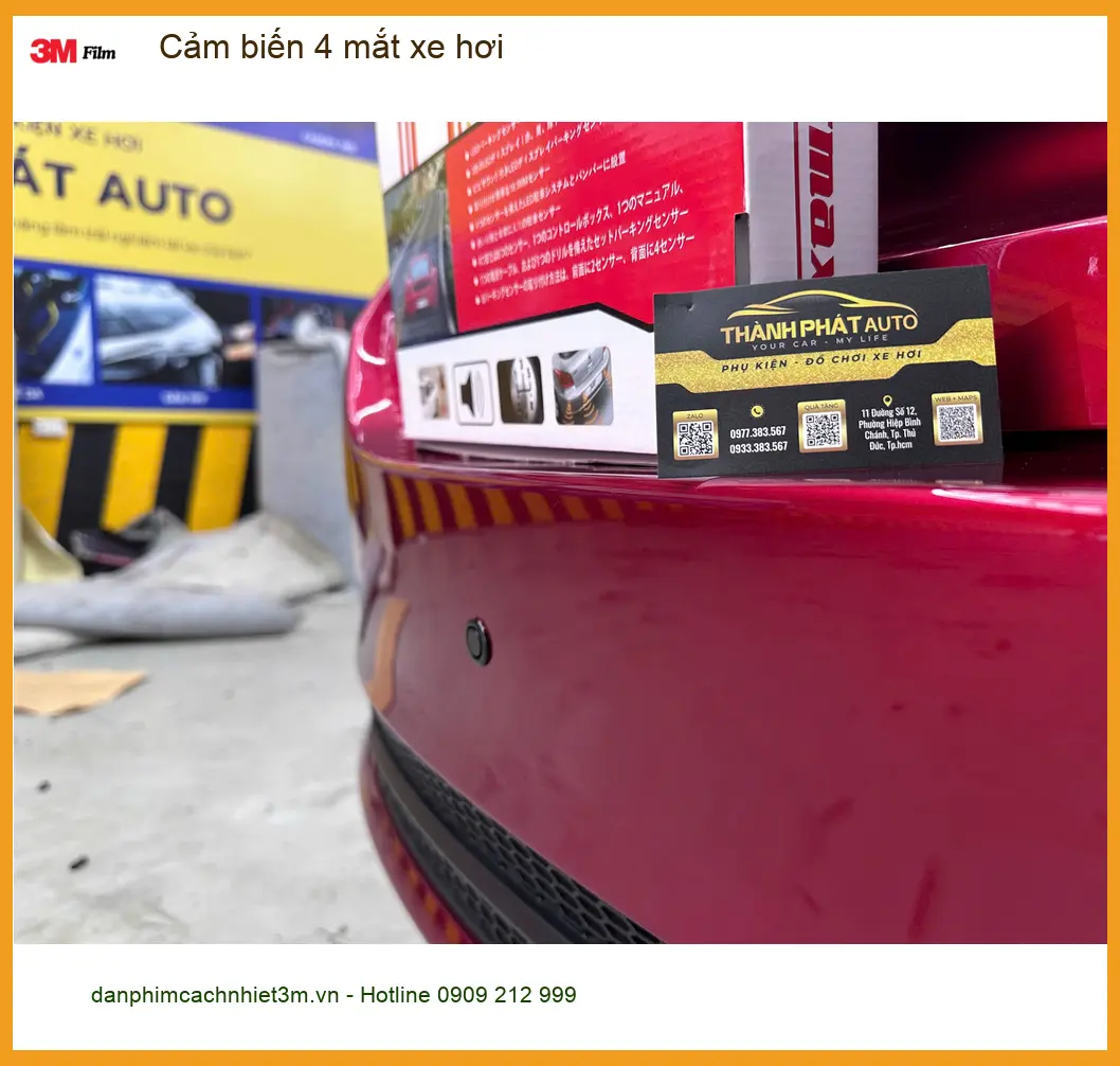 Chú Phát lắp cảm biến 4 mắt xe Kia Morning tại Hóc Môn để lùi xe an toàn hơn ảnh thực tế 2