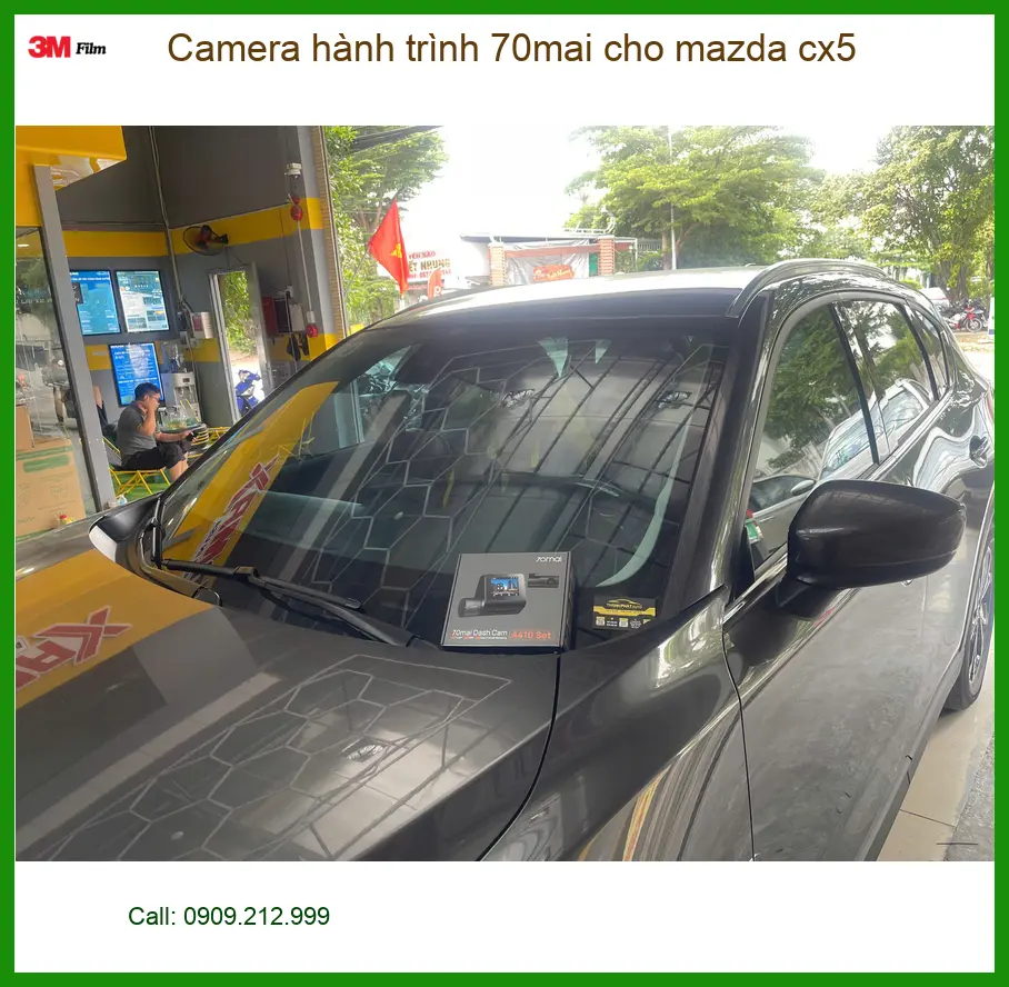 Anh Tùng lắp Camera hành trình 70mai Mazda CX-5 tại Quận 4 uy tín ảnh thực tế 4