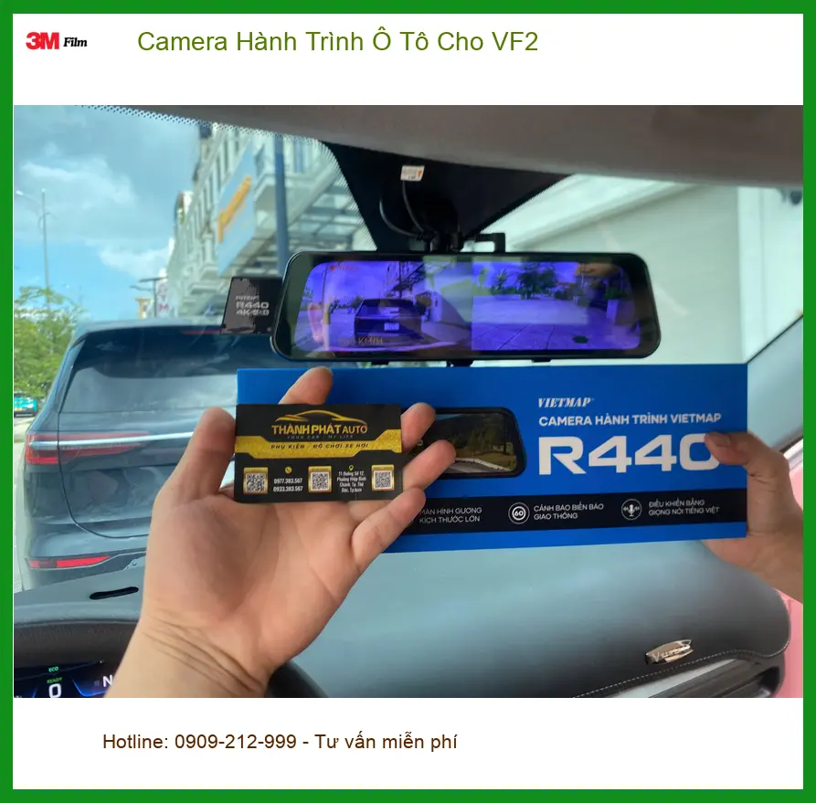 Chị Thanh lắp Camera Hành Trình Ô Tô cho VinFast VF2 tại Quận 9 để an tâm ghi hình. ảnh thực tế 2
