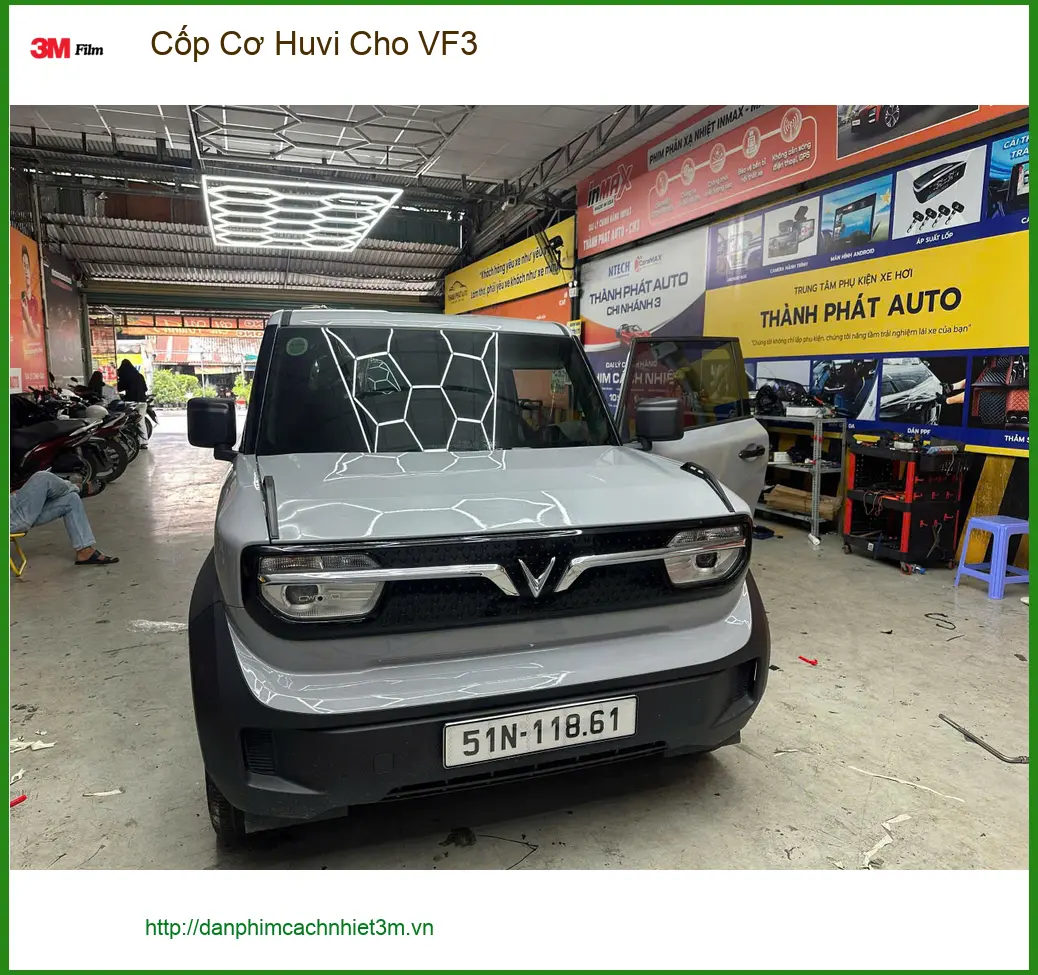 Anh Khôi lắp Cốp Cơ Huvi cho VinFast VF3 Quận 12 để đóng mở cốp tiện lợi ảnh thực tế 3