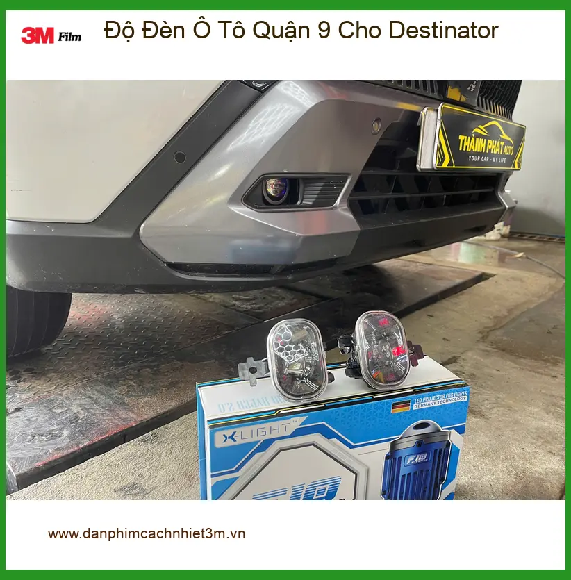 Anh Quang độ đèn ô tô Hyundai Creta tại Quận 9 vì đèn zin quá yếu khi đi đường tối