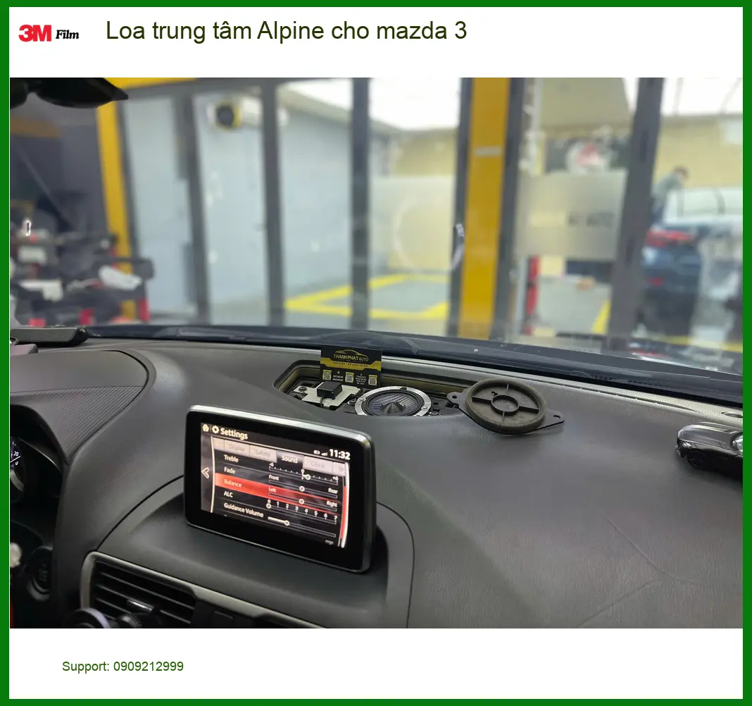 Anh Khang lắp loa trung tâm Alpine cho Mazda 3 ở Quận Bình Tân