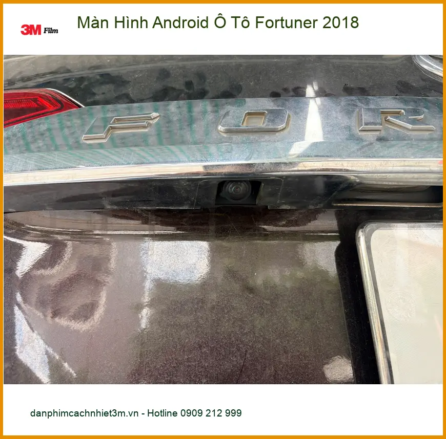 Anh Minh lắp Màn Hình Android Ô Tô Fortuner 2018 tại Thủ Đức để tiện xem dẫn đường ảnh thực tế 3
